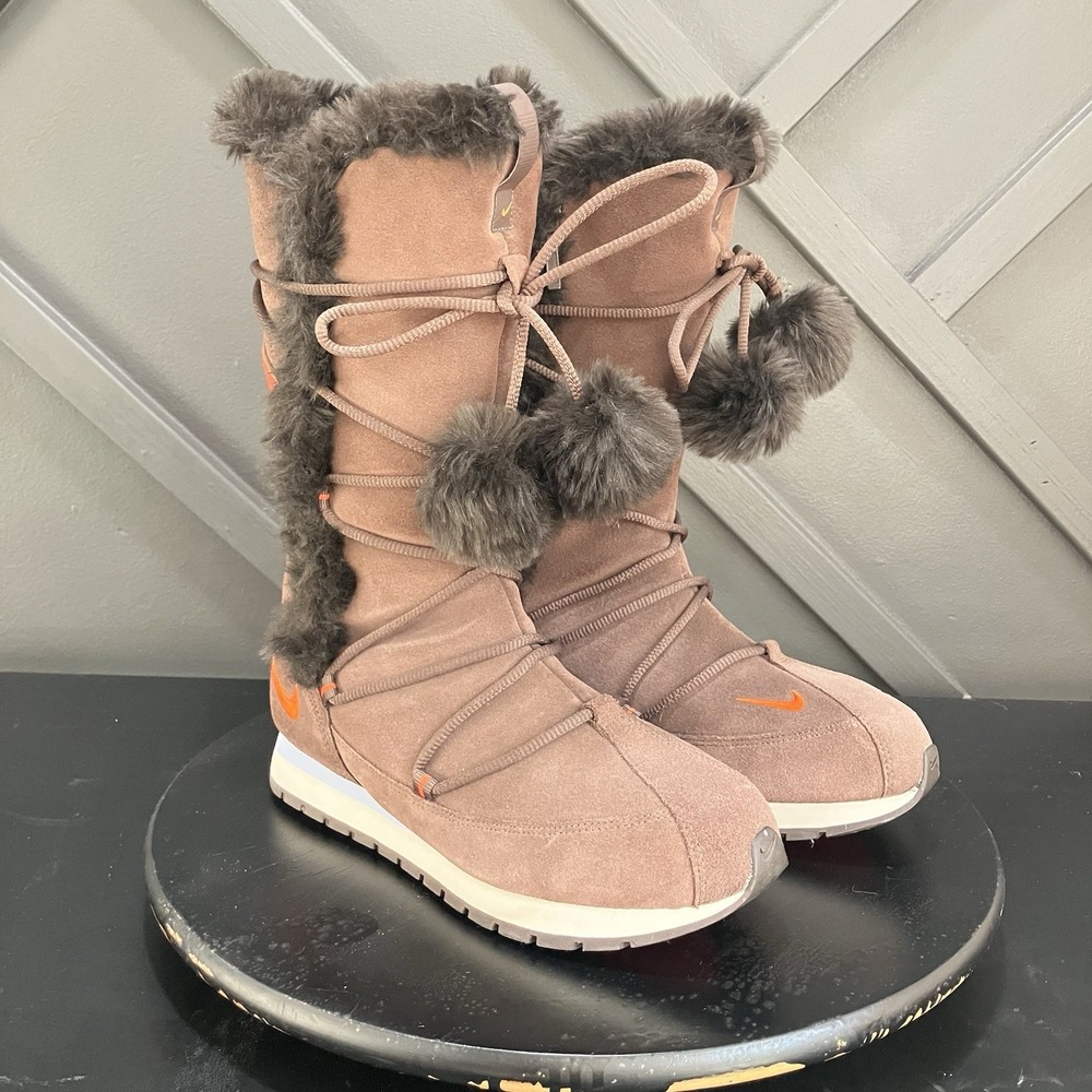 Nike Womens 8 Vintage 2006 Brown Suede Faux Fur Pom Pom Winter Boots 311959-281